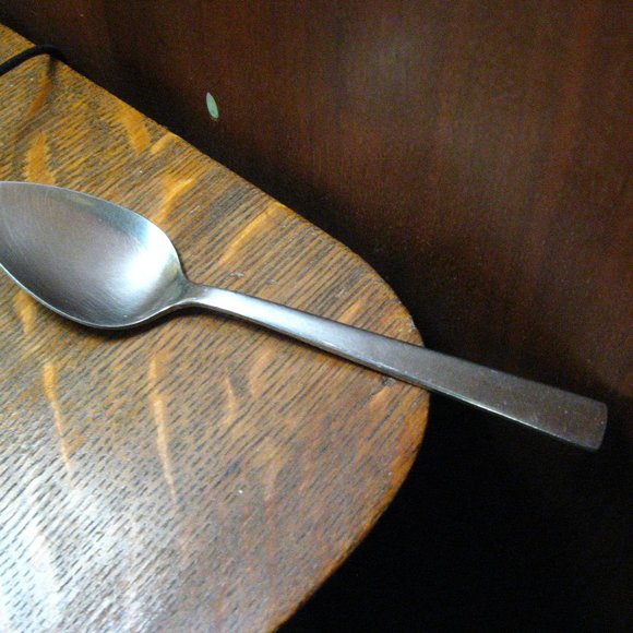 ✈️ Delta Air Lines Vintage Airplane Teaspoon - Picture 5 of 7